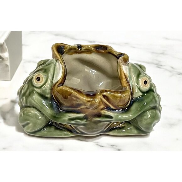 Vintage Majolica Frog Art Pottery Planter Ashtray Water Lily Green - Picture 3 of 7